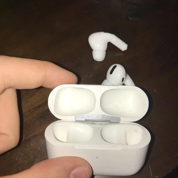 Air Pod Pros